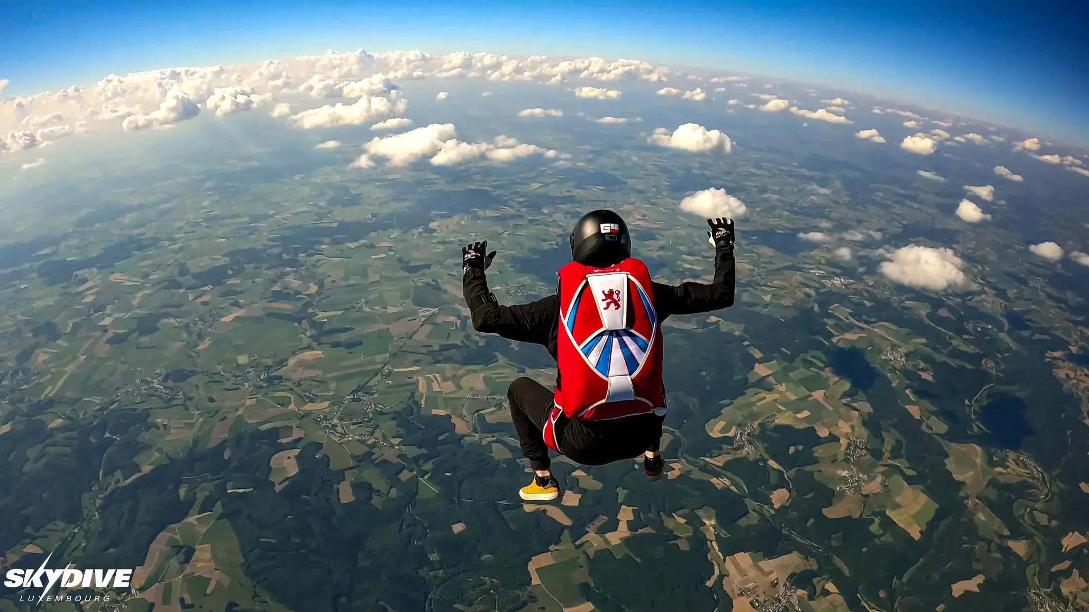 Skydiving action